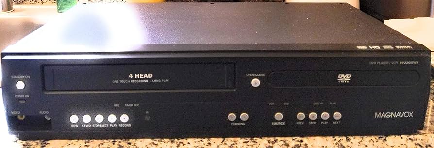 Magnavox dv220mw9?DVDプレーヤーVCRコンボ 81+9Uo5pt1L._UF894,1000_QL80_.jpg